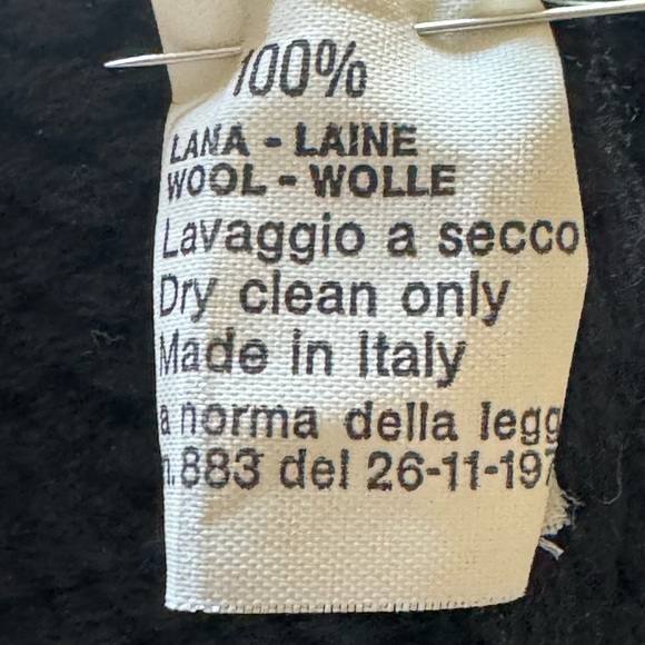 Vintage DOLCE & GABBANA Heavy Wool Knit Oversized pullover Funnel Neck Sweater - Picture 7 of 10